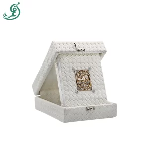 قرآن چرمی جیبی به همراه قاب